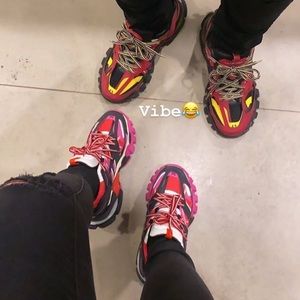 Meet your Posher, Ethan